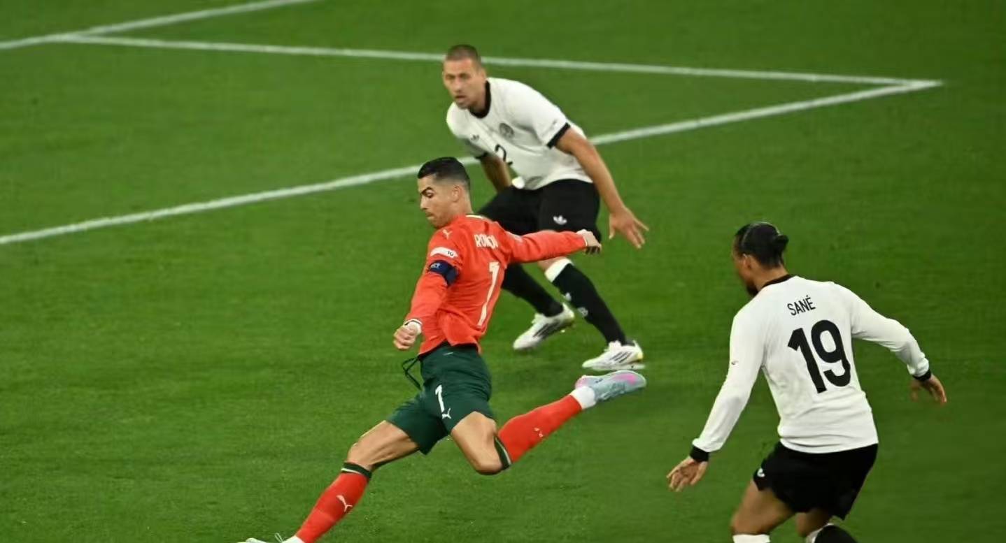 爱游戏入口-比利亚雷亚尔对西班牙人比赛结果如何