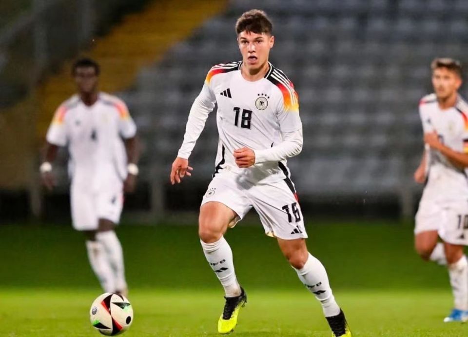 爱游戏体育官网-electronic中文翻译