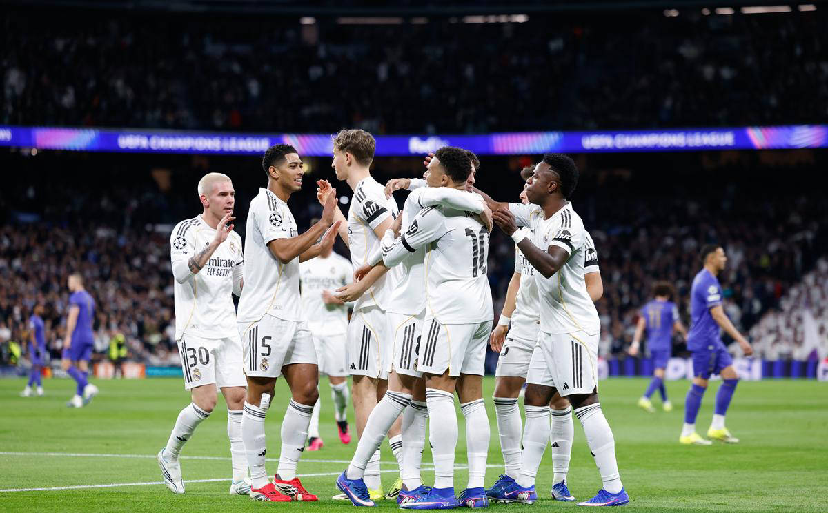 皇马效力过的中场